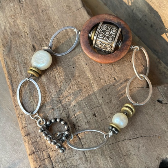 Vintage Artisan Charms & Beads Retro Sterling Silver Link Toggle Bracelet - Picture 2 of 10